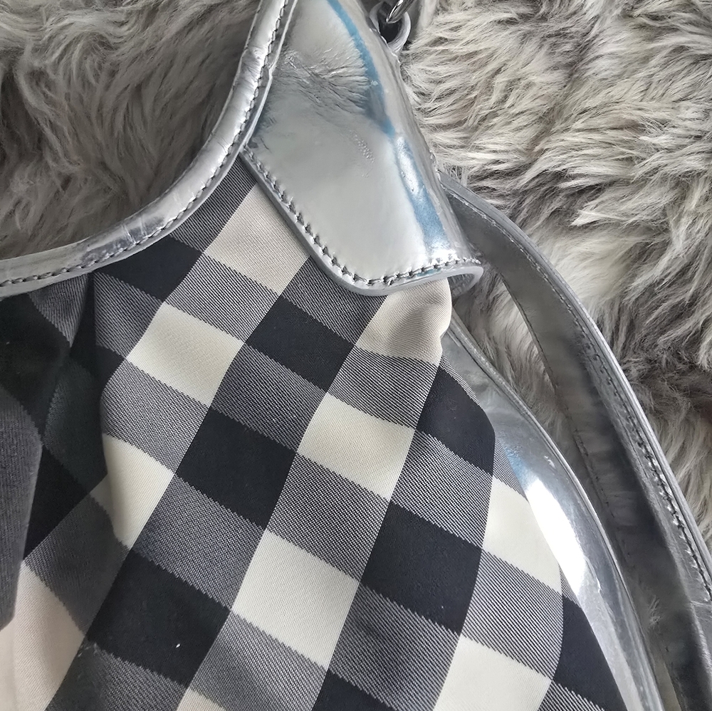 Burberry Metalic Beat Check Small Brooklyn Hobo - Picture 16 of 17
